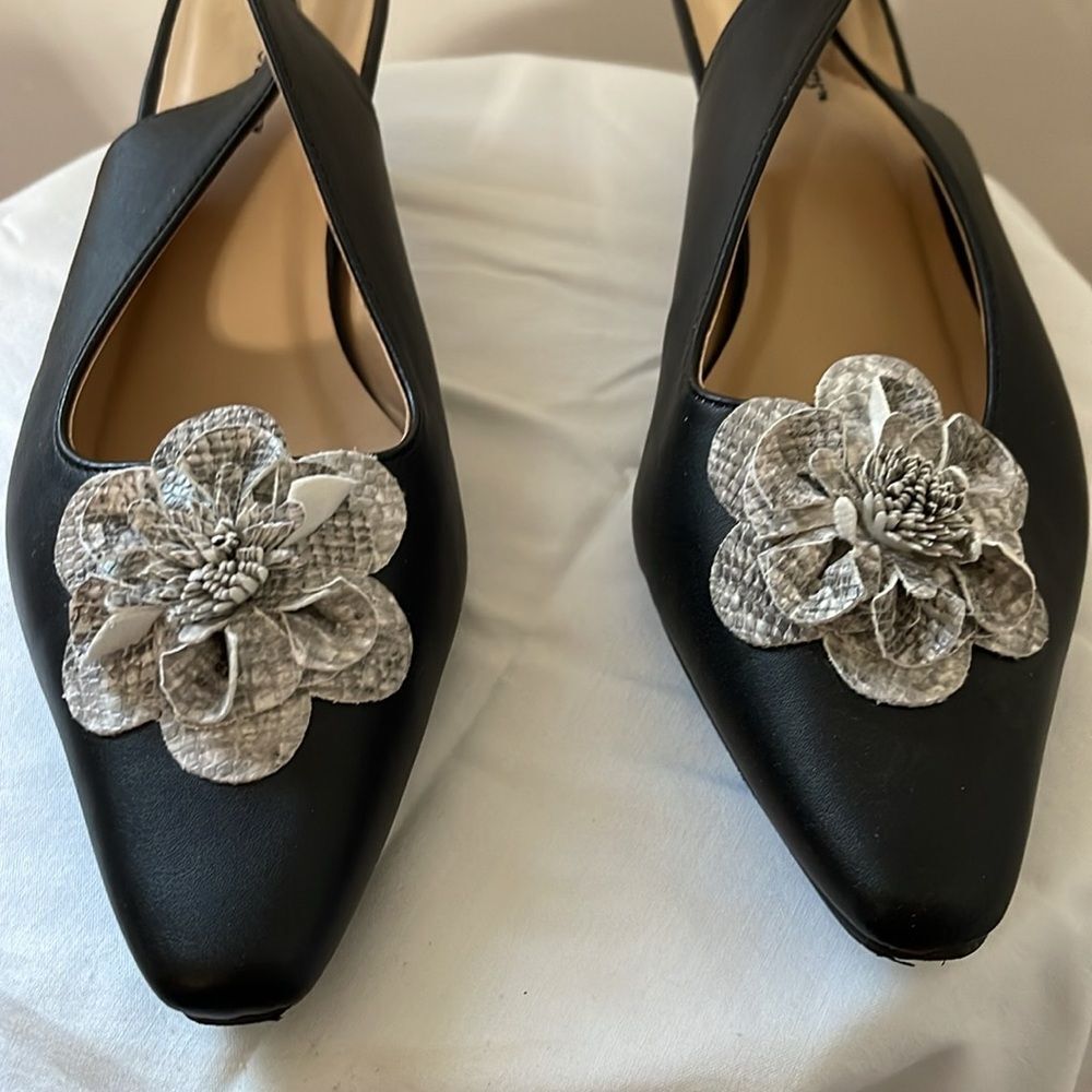 Elegant Black Slingback Heels with Silver Floral Accent - Picture 3 of 10